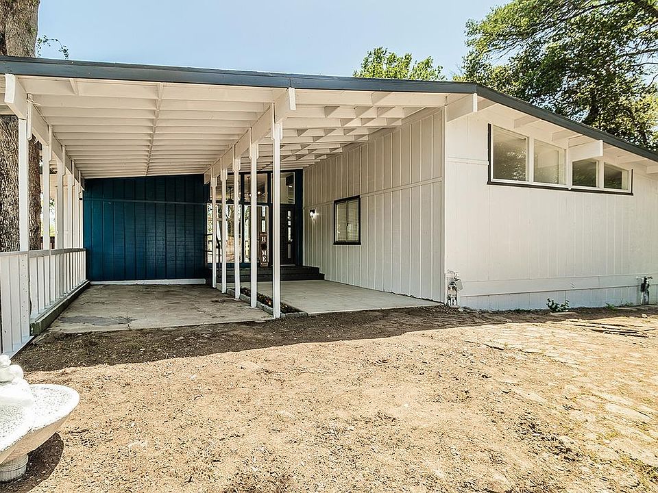 1st image of 48810 Quail Dr