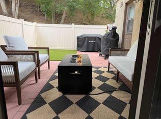 1106 Catlin St APT B, Simi Valley, CA 93065