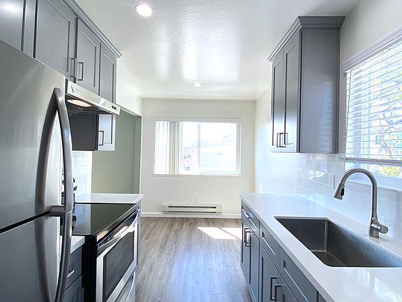3rd image of 100 Spruce Ave APT 5