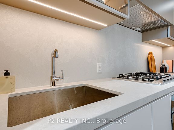 5th image of 2 Forest Hill Rd #409