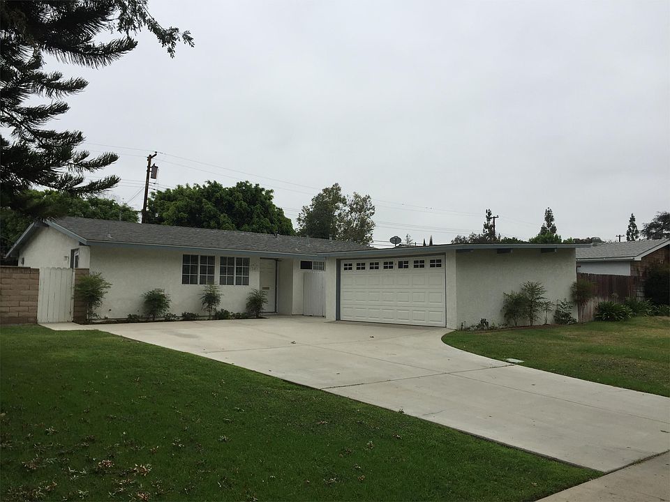 1st image of 2481 Santa Ysabel Ave