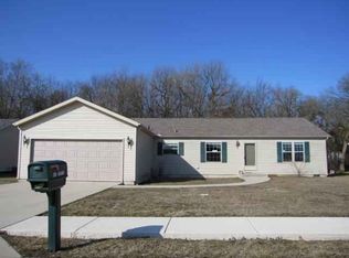 903 Turtle Dr, Bristol, IN 46507