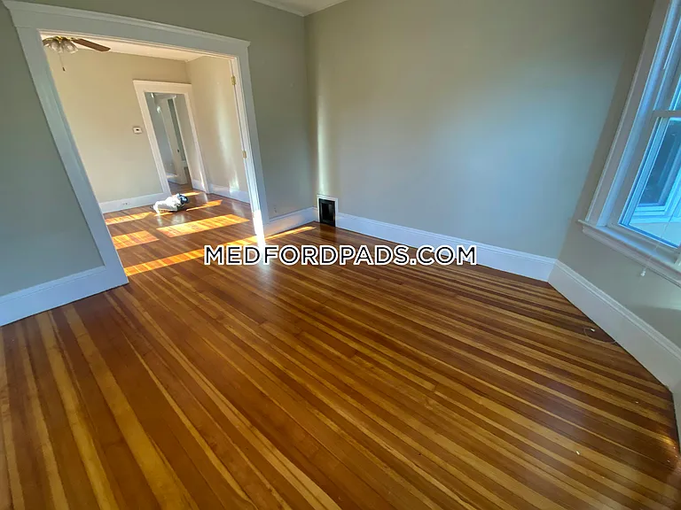 111 North St — Photo 2