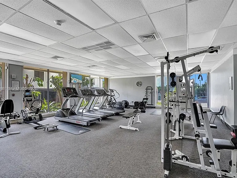 300 Bayview Dr #1711 — Photo 34