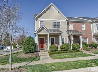 10001 David Stone Dr, Chapel Hill, NC 27517