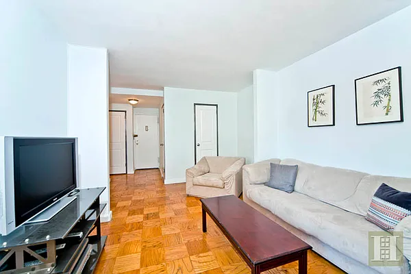 Sold by Halstead Real Estate | media 15