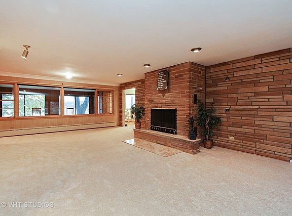 4th image of 33440 N Lake Shore Dr