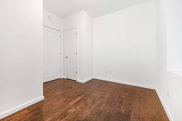 Rented by REAL New York | media 22