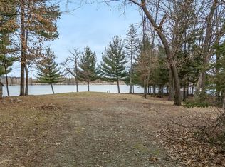 N1182 Chalet Dr, Waupaca, WI 54981