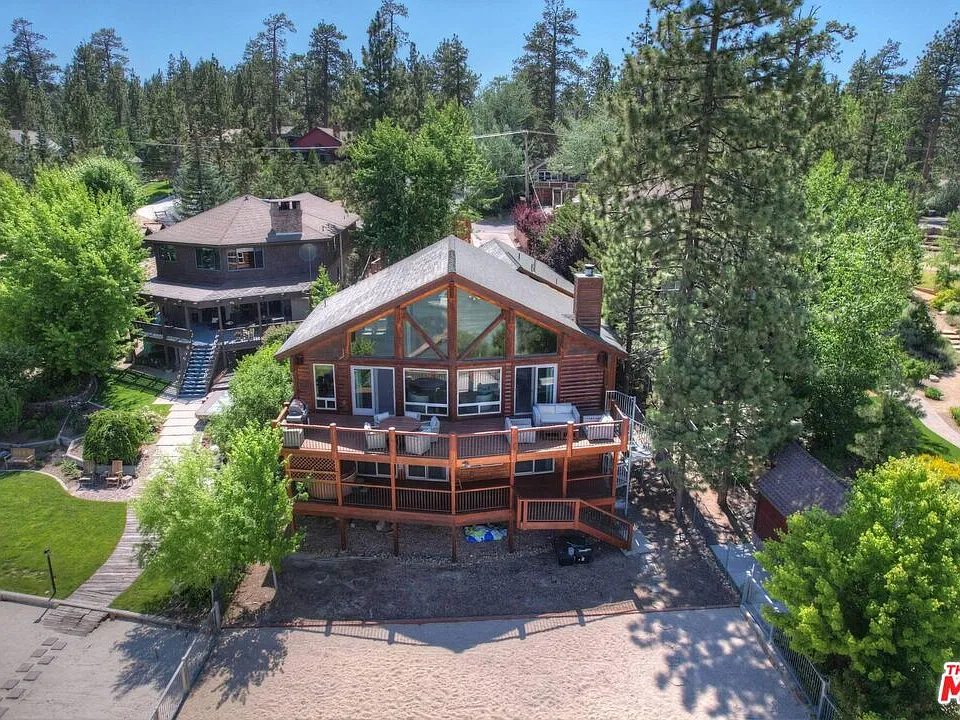 40178 Lakeview Dr