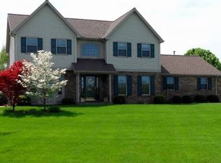 1516 Broadmoor, Mattoon, IL 61938