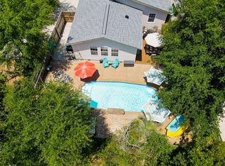 214 NE 34th St, Oak Island, NC 28465