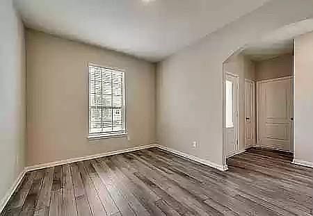 2nd image of 321-1 Sweet Pea Ln