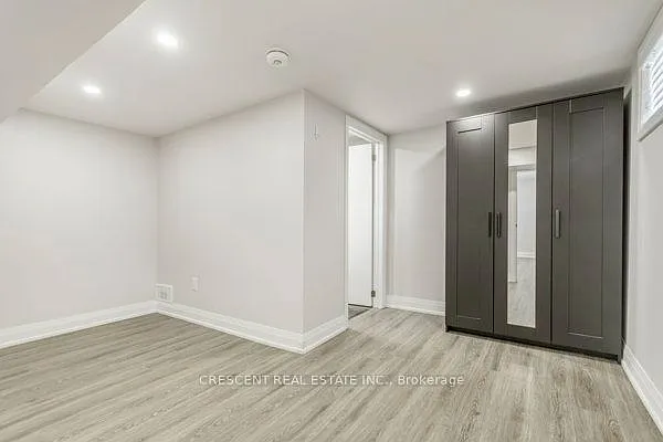 170 Emerson St — Photo 18