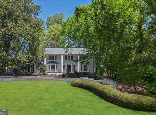 1011 W Paces Ferry Rd NW, Atlanta, GA 30327