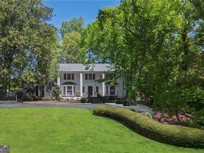 1011 W Paces Ferry Rd NW, Atlanta, GA, 30327