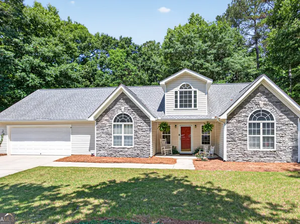 6020 Fieldwood Ln, Loganville, GA 30052