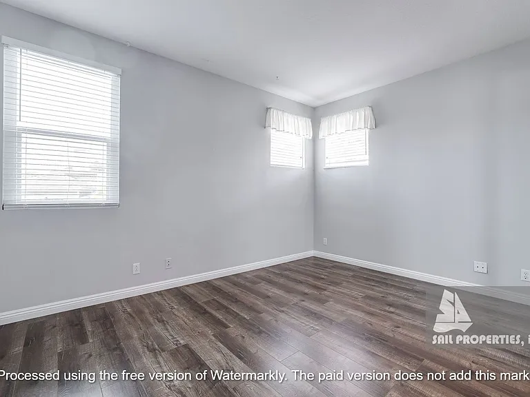 6885 Cambria Cove Cir — Photo 11