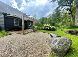 10 Haddock Hill Rd, Old Chatham, NY 12136