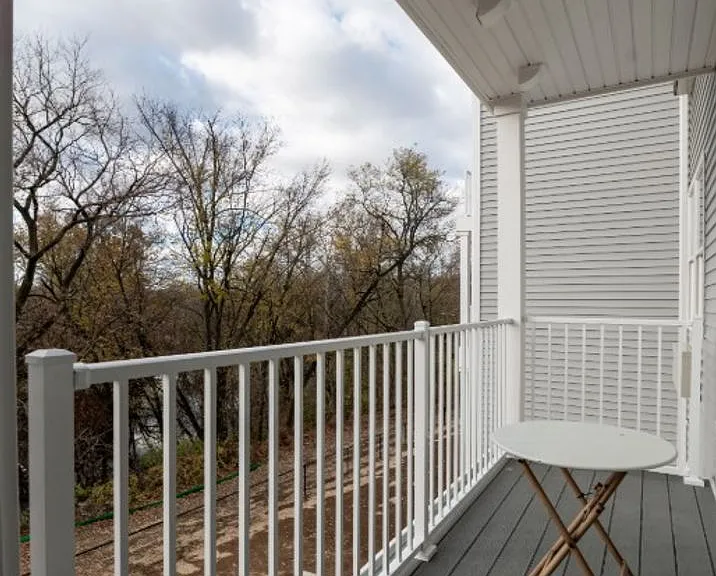 948 N. Front St. — Photo 16