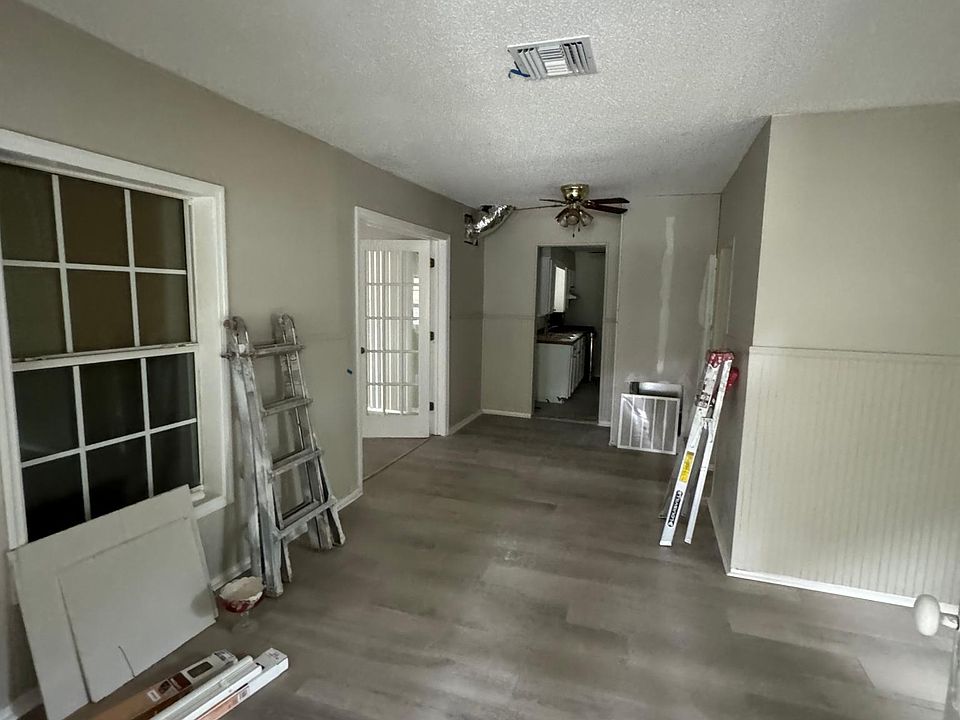 2011 Bates Ave, Eustis, FL 32726 Zillow
