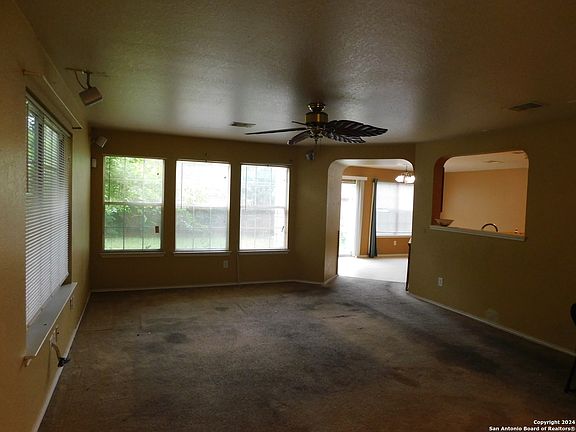 2nd image of 6215 Ironmill Creek