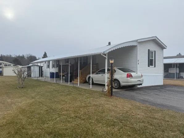 556 Central St #94, Leominster, MA 01453