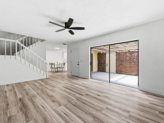 3rd image of 1424 14th Terrace #1424