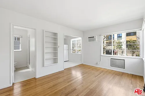 1748 Malcolm Ave #1 Photo 1