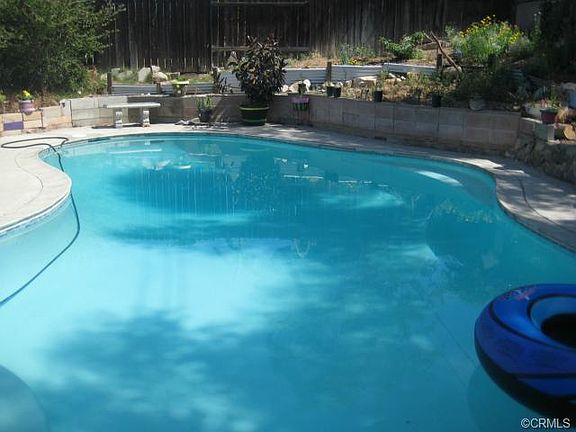 4th image of 5939 Blythe St