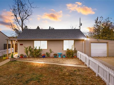 865 Lansing Street, Aurora, CO, 80010