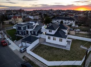 161 Fairway Rd, Lido Beach, NY 11561