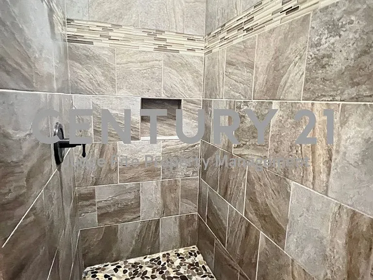 214 Lasso Cir — Photo 9