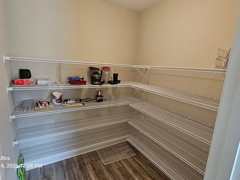 21 Los Lagos Blvd — Photo 10