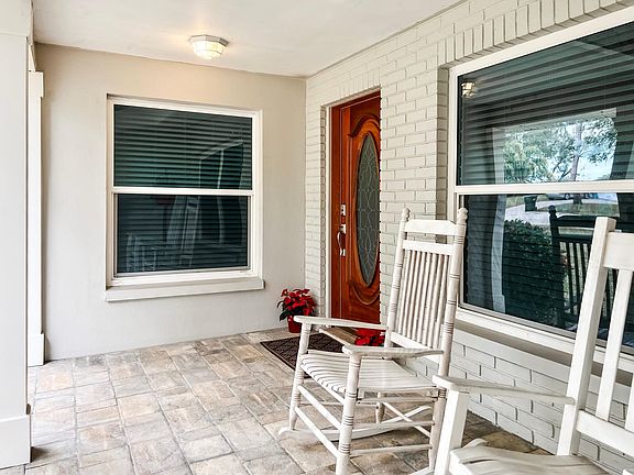 4th image of 1858 Oak Park Dr S