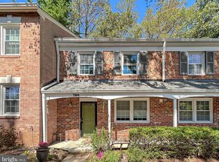 780 Azalea Dr #15, Rockville, MD 20850