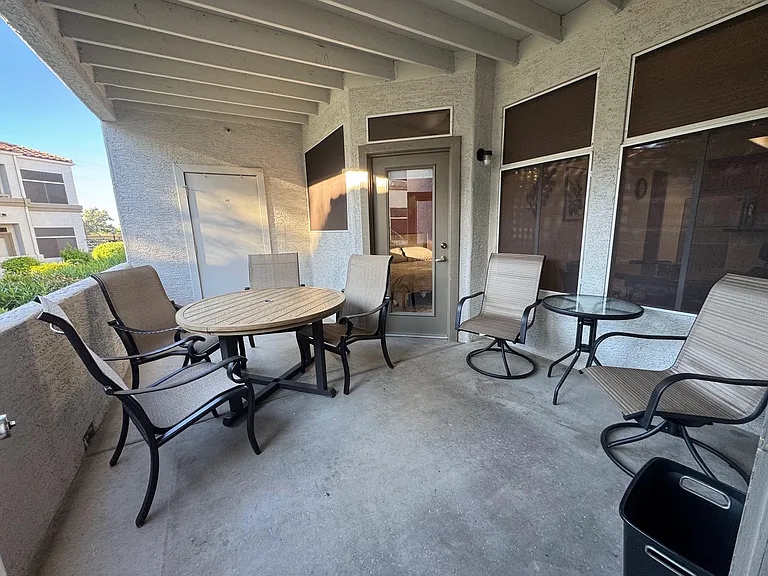 E Sahuaro Dr — Photo 12