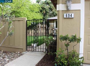 694 La Corso Dr #END, Walnut Creek, CA 94598