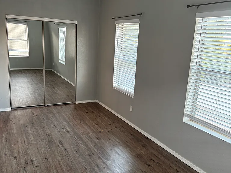 28007 N Muscovite Dr — Photo 39