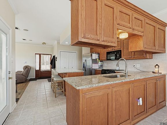 4th image of 16092 Jarod Dr