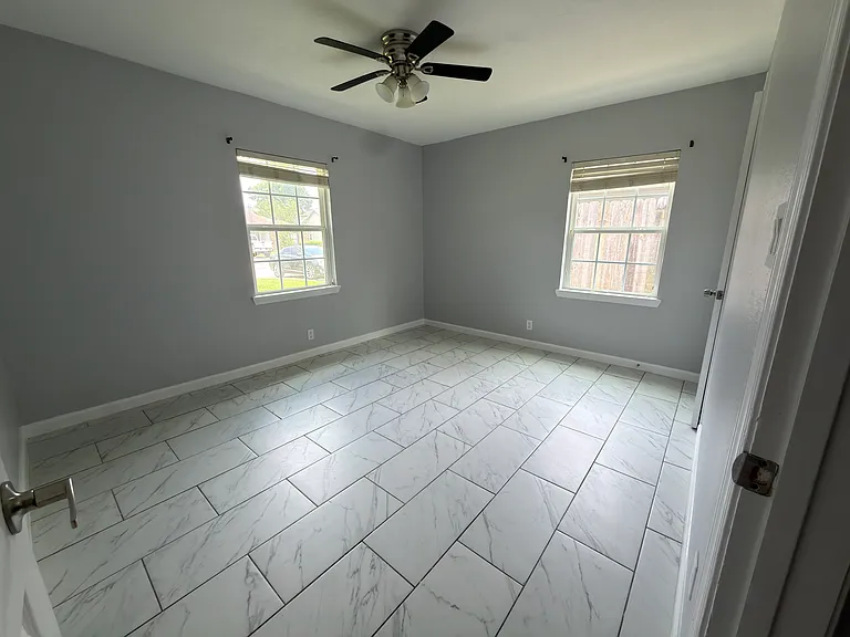 3422 Bacon St — Photo 5