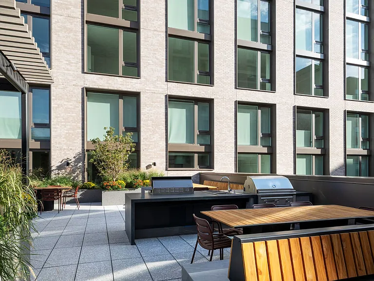 55 Suffolk St #Penthouse 208 — Photo 33
