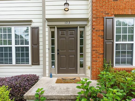 3rd image of 103 Neetle Close Dr
