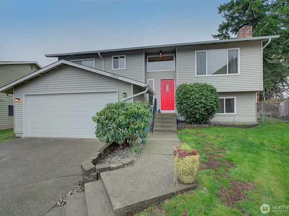3702 201st Place SW, Lynnwood, WA 98036