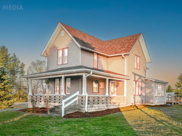 7541 N Mulford Rd, Monroe Center, IL 61052