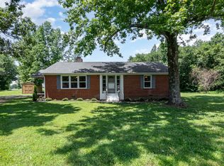 2686 Liverpool Rd, Woodlawn, TN 37191