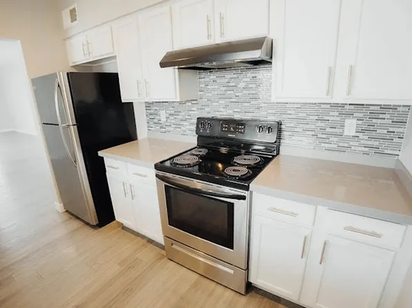 The Cosmo Apartments, 6542 N 17th Ave APT 16, Phoenix, AZ 85015