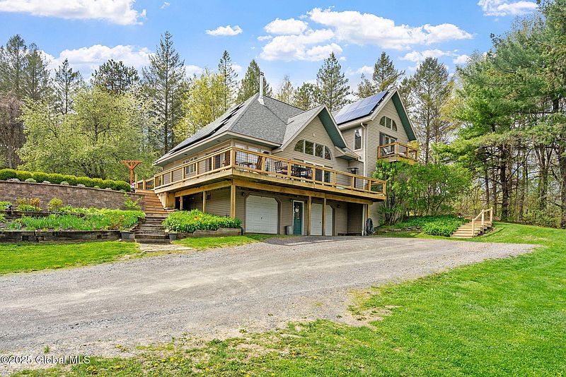 3rd image of 77 Cass Hill Road