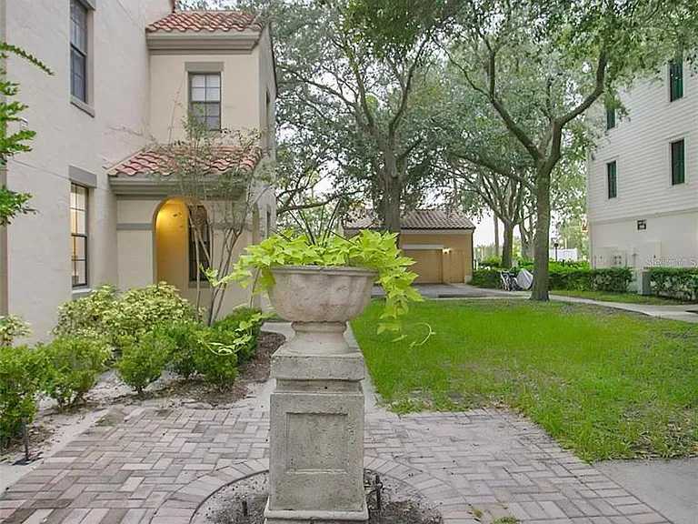 710 Siena Palm Dr #104 — Photo 5