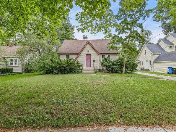 2010 Jefferson Ave, Midland, MI 48640